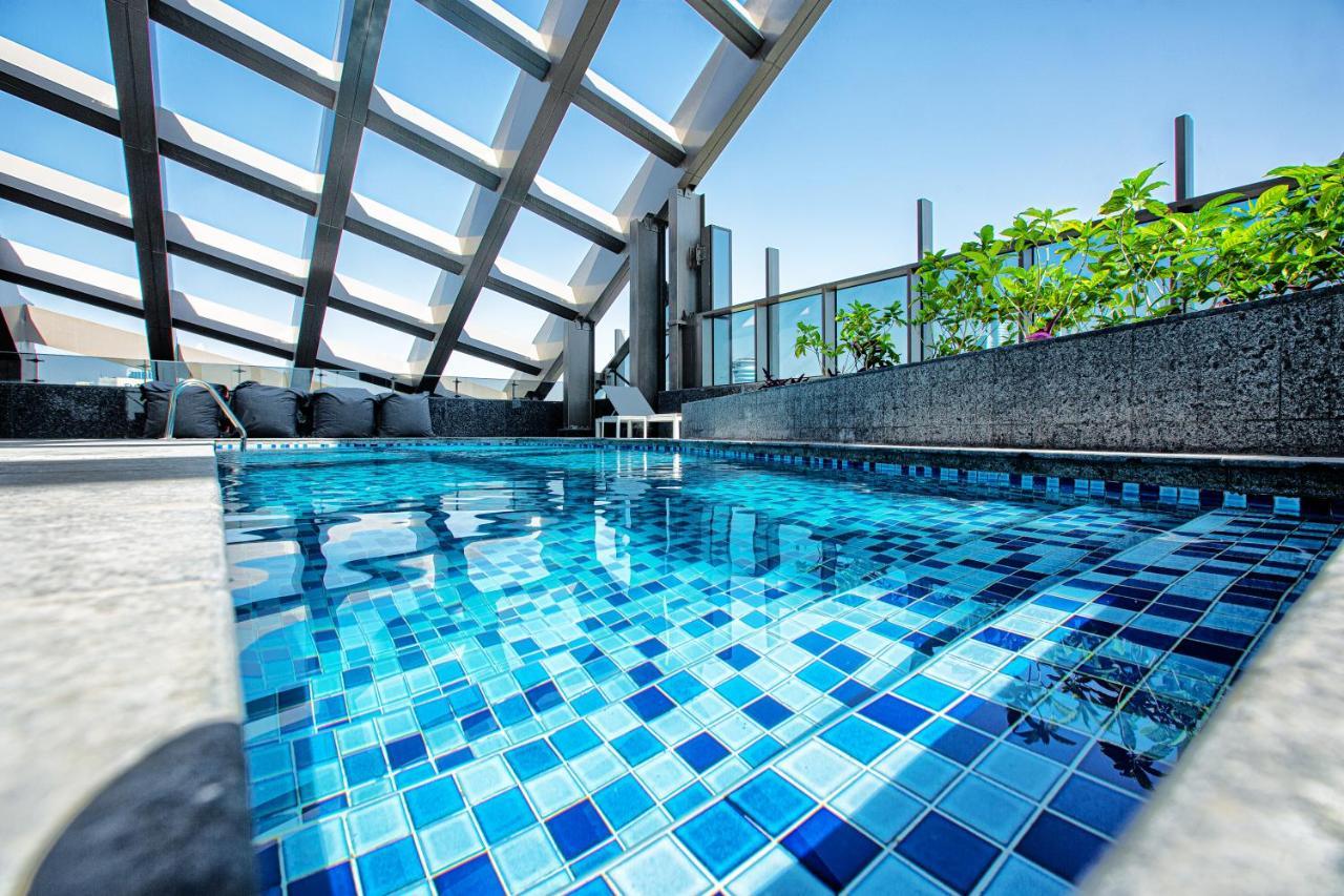 5 Star Sparkle Tower By Swarovski, Dubai Marina Ngoại thất bức ảnh